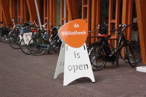 de Bibliotheek Z-O-U-T meer in de spotlight
